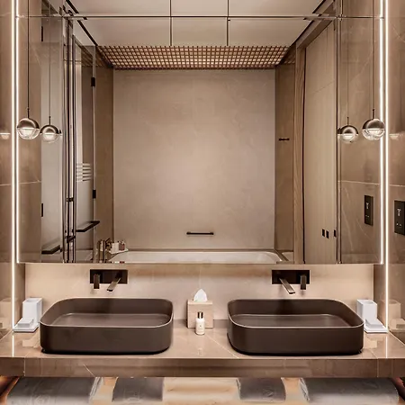 Aparthotel Amathus Residences *