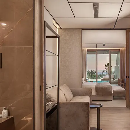 Amathus Residences *