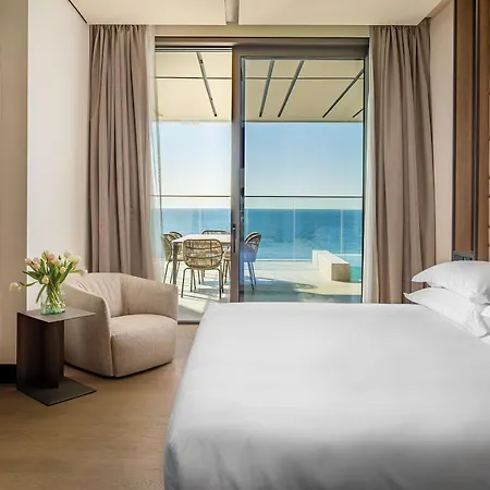 Amathus Residences Aparthotel *