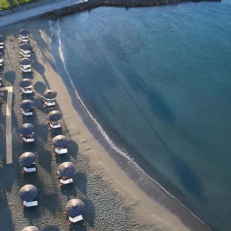 Amathus Residences